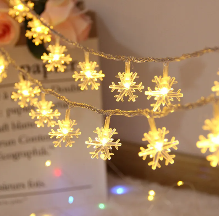 Icy Glow Snowflake Lights